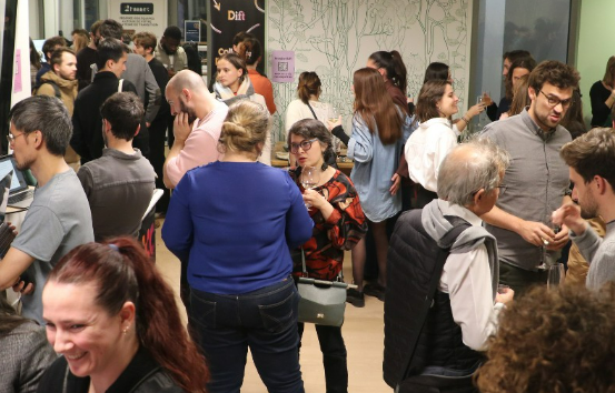 échanges pendant la komeet week